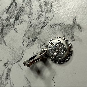 Pandora charm Harry Potter hufflepuff